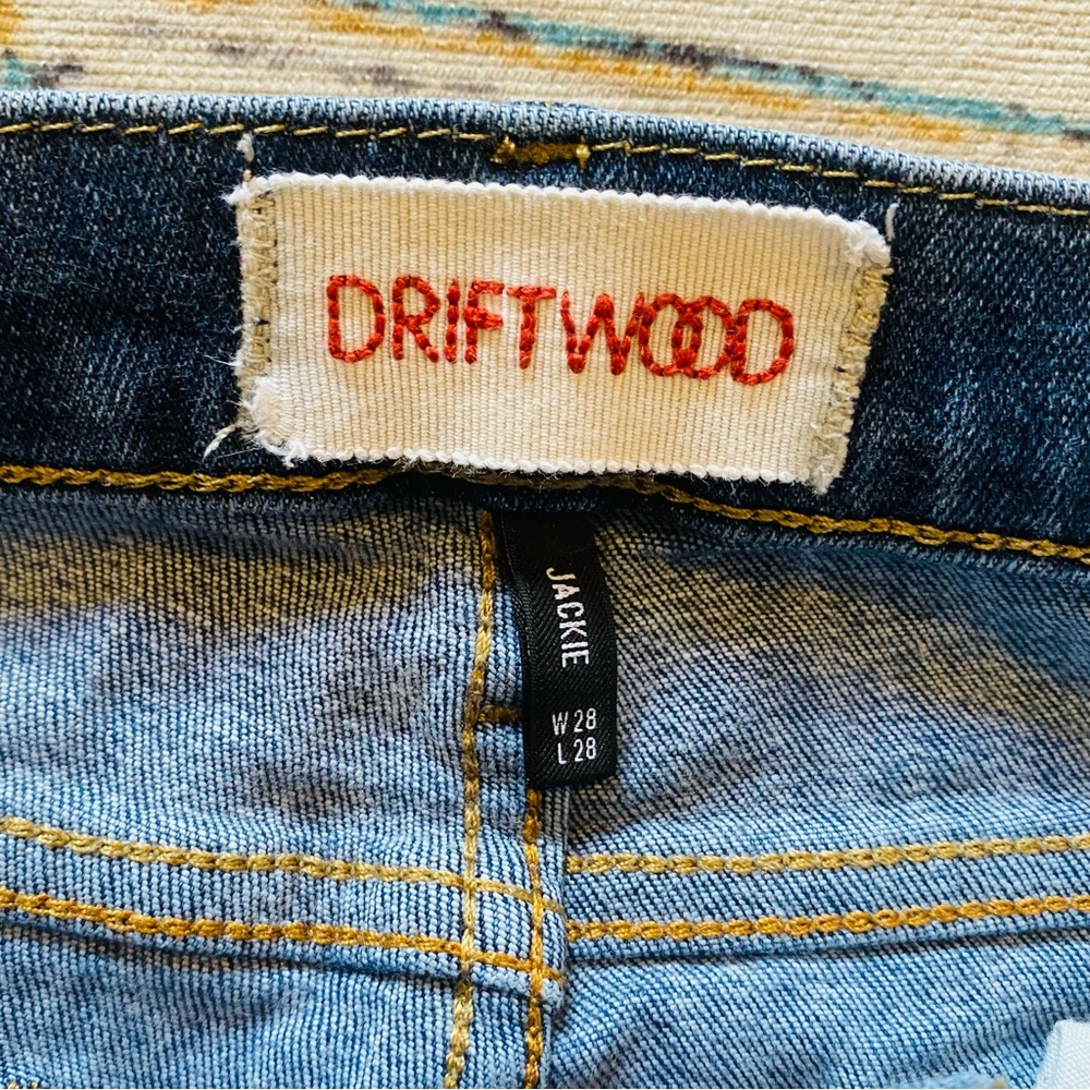 Driftwood Jackie Dahlia Jeans Floral Embroidered 28 Cotton Blend Distressed boho - Picture 7 of 8